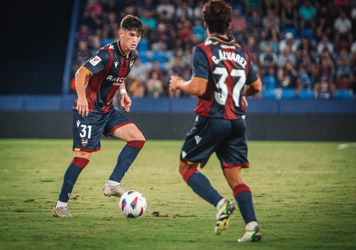 Xavi Grande Levante UD