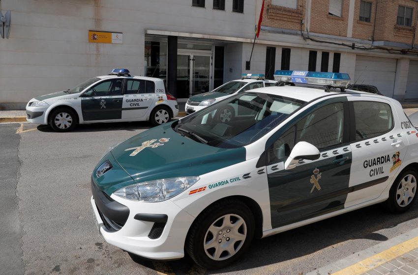  Tiroteig a Alfafar: Un home s’atrinxera a la seua casa després de ferir greument a un veí amb una escopeta