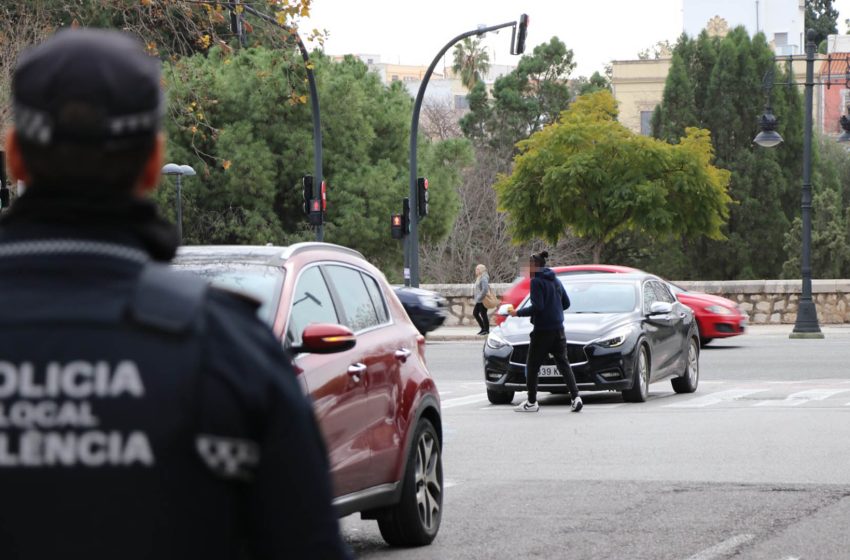  La Policia Local de València interposa 276 denúncies en una campanya per a perseguir l’activitat dels gorretes