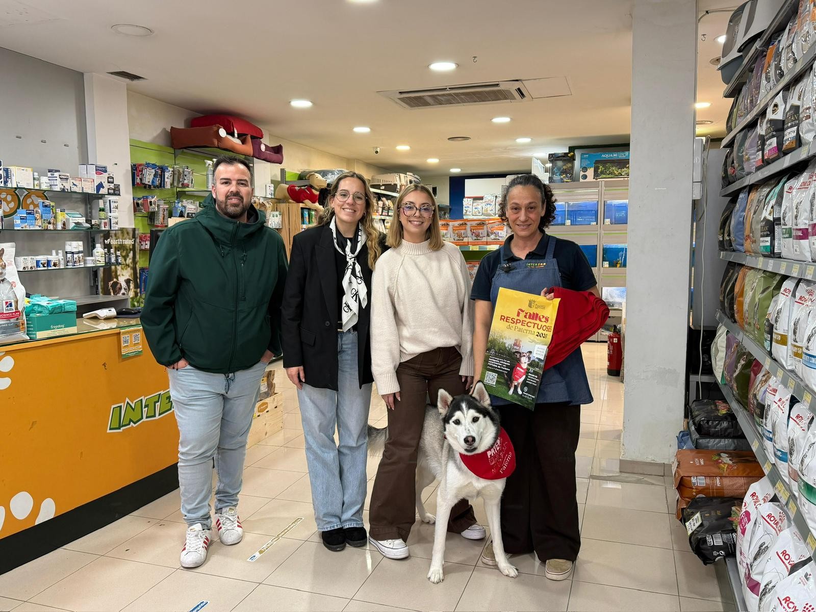 paterna fallas perros