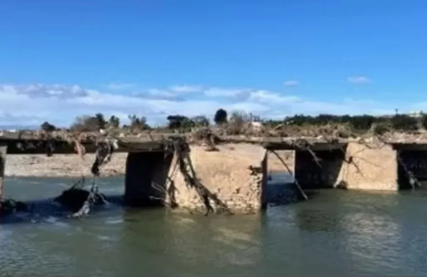  Comença la reparació del pont històric entre Quart de Poblet i Paterna danyat per la dana