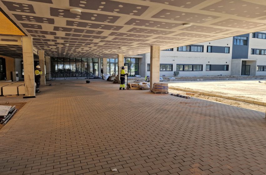  El nou IES La Patacona encara les últimes setmanes de construcció amb la climatització ja instal·lada