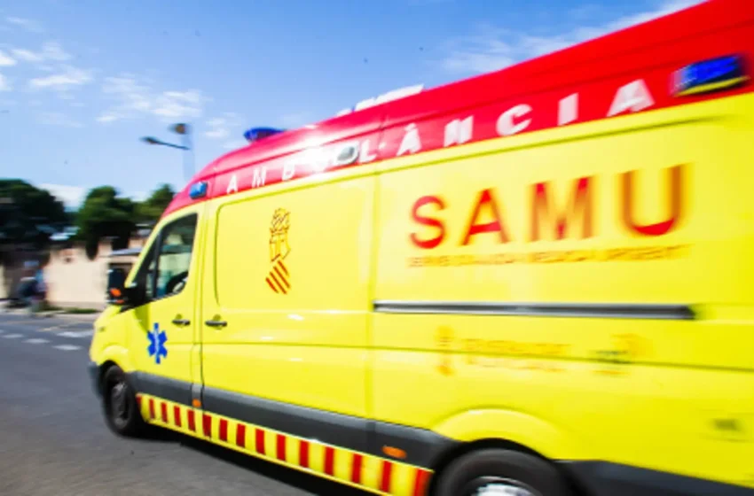  Mor un motorista en un accident amb un cotxe a Paterna i causa cues de 3 quilòmetres en la V-30