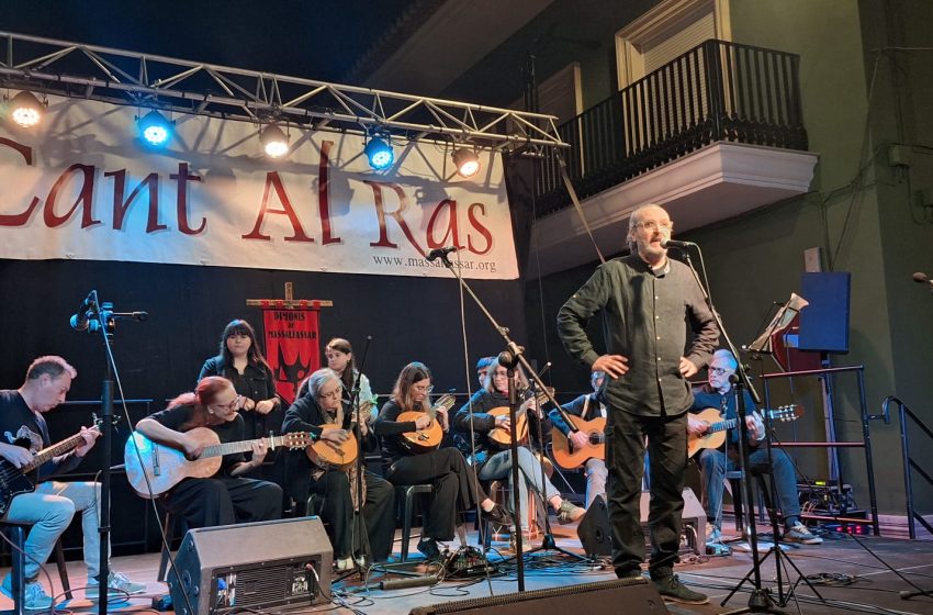  El cant d’estil valencià torna a reunir-se a Massalfassar amb la 30ª edició del Cant al Ras