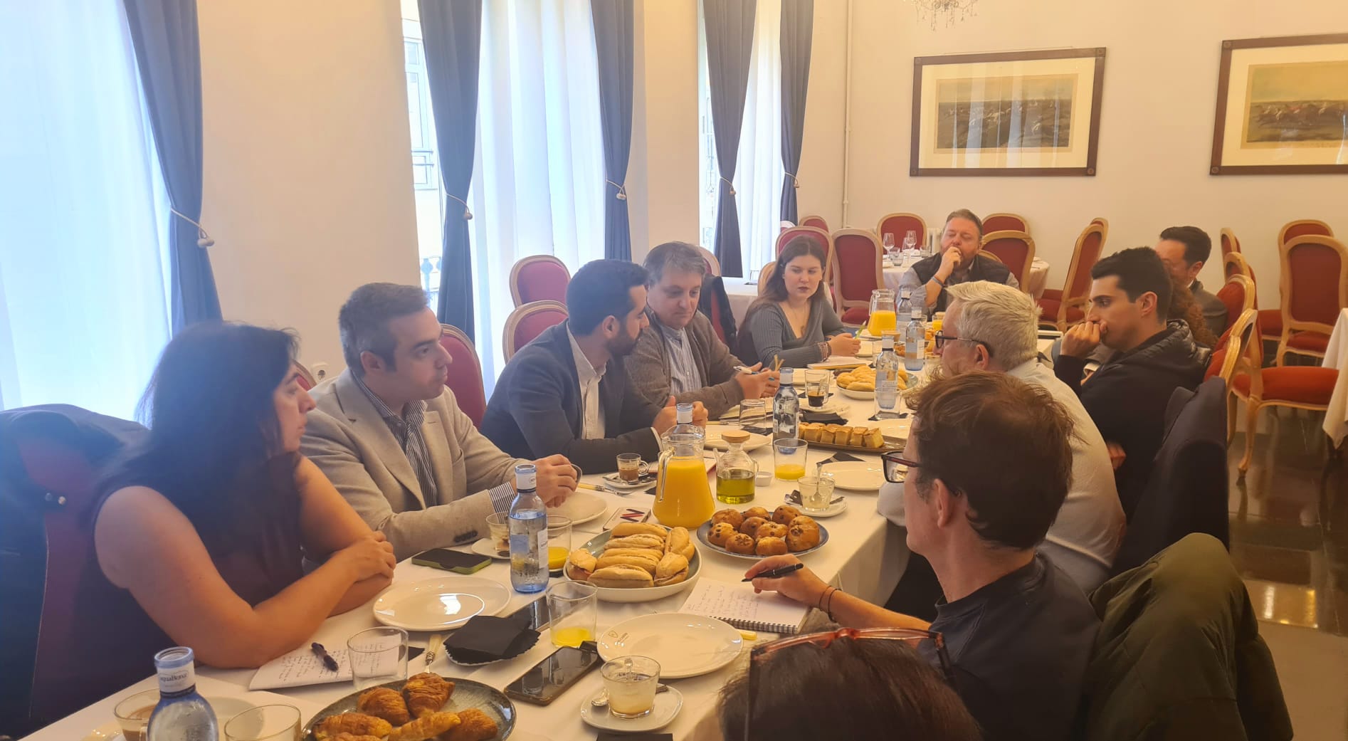 Desayuno informativo con Jose Muñoz portavoz PSPV Corts