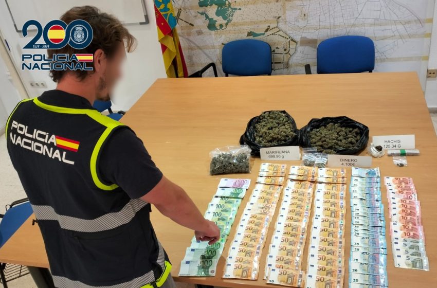  Detingut un home a Torrent després de desmantellar un punt de venda de droga enfront d’un col·legi