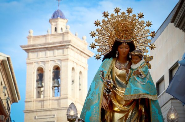 Torrent celebra les festes de la Mare de Déu dels Desemparats amb trasllats, processó, música tradicional i actes fins al 12 de maig