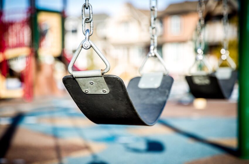  València enceta els tràmits per a la remodelació d’un parc infantil al Saler