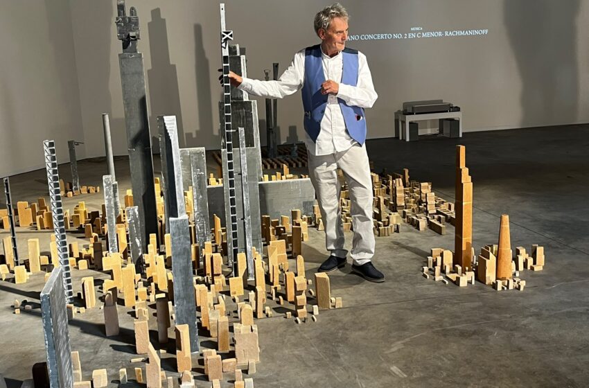  Miquel Navarro obri a Mislata la seua Casa Taller amb més de 400 obres