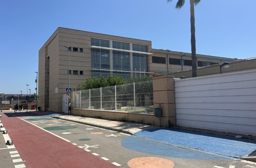  Rafelbunyol sol·licita a la Generalitat una actuació urgent en la climatització de l’institut