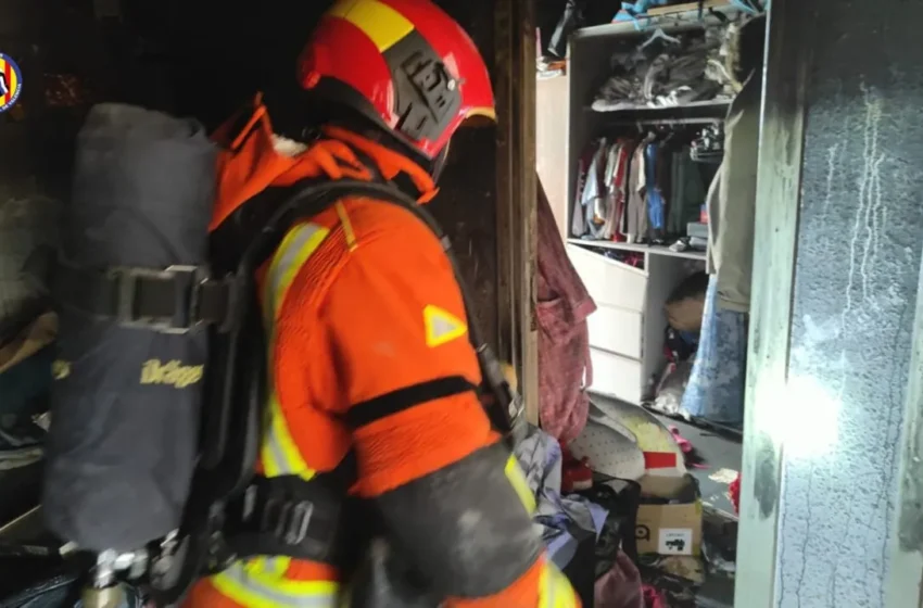  Quatre ferits, entre ells un xiquet d’11 mesos, en l’incendi d’un habitatge a Aldaia