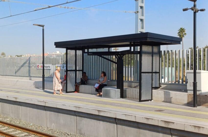  FGV instal·la noves marquesines en l’estació de Metrovalencia de Paiporta