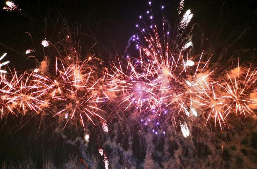  Pirotècnia Tamarit i Ella Pincha Sola ofereixen este cap de setmana un espectacle piromusical de la Fira
