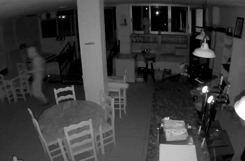  Arresten a un home en El Perellonet per robatoris en locals i un habitatge i per estafar a un taxista