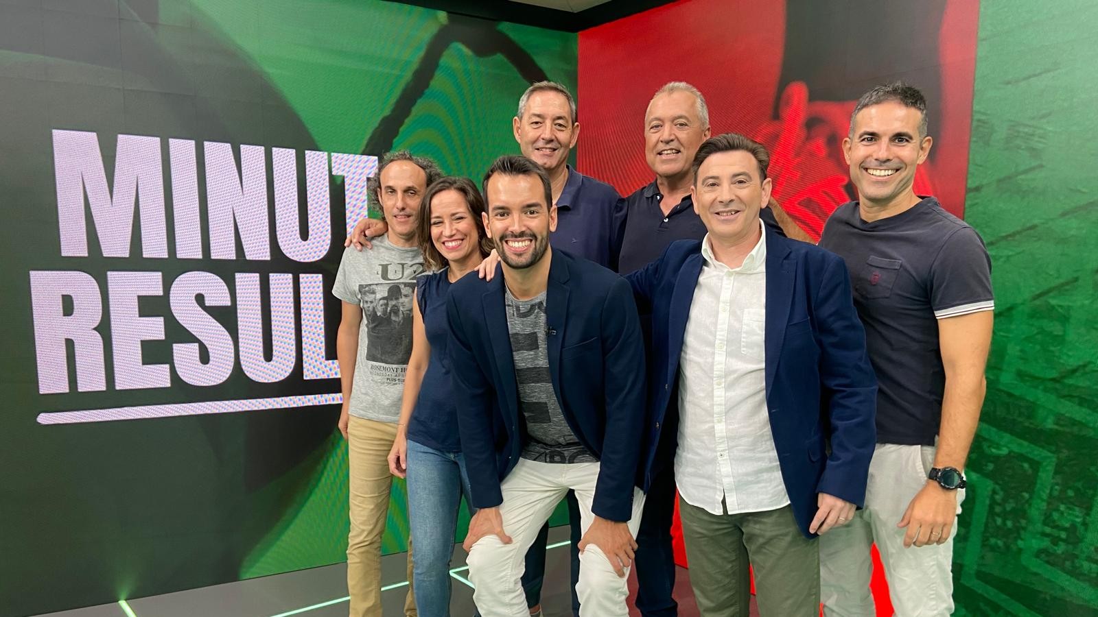 L'equip de 'Minut i resultat' d'À Punt