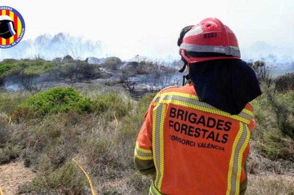 bomberos incendio el saler