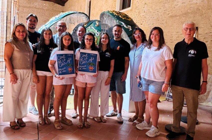  Alaquàs restaura la part davantera de l’artefacte del Cant de la Carxofa