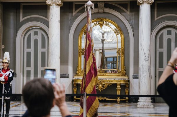 Reial Senyera Saló de Cristall