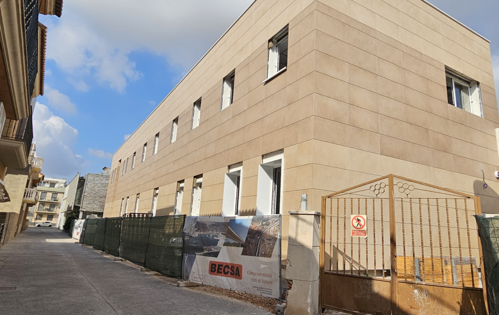 ampliacion centro de salud rafelbunyol