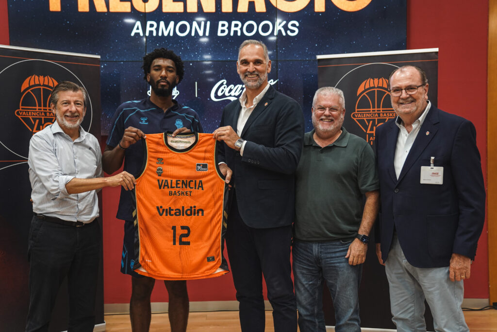 presentacio Armoni Brooks