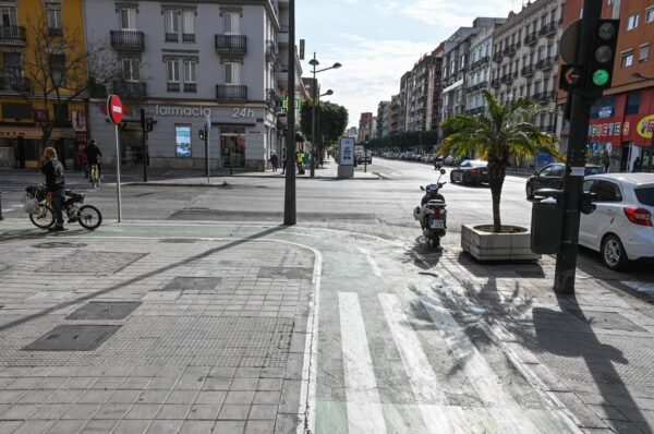 L'Ajuntament licita la redacció del projecte de modificació del carril bici de l'avinguda del Port