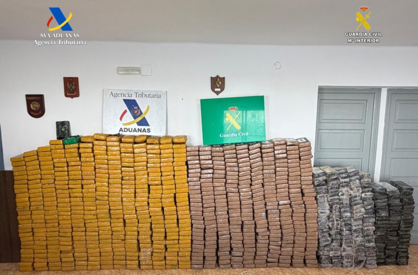  La Guàrdia Civil intercepta 862 quilos de cocaïna en una de les terminals del port de València