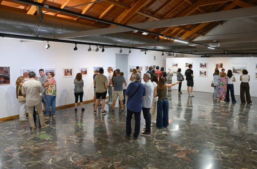  El Museu de la Rajoleria acull l’exposició fotogràfica 29 d’octubre, arxiu de la DANA a Paiporta