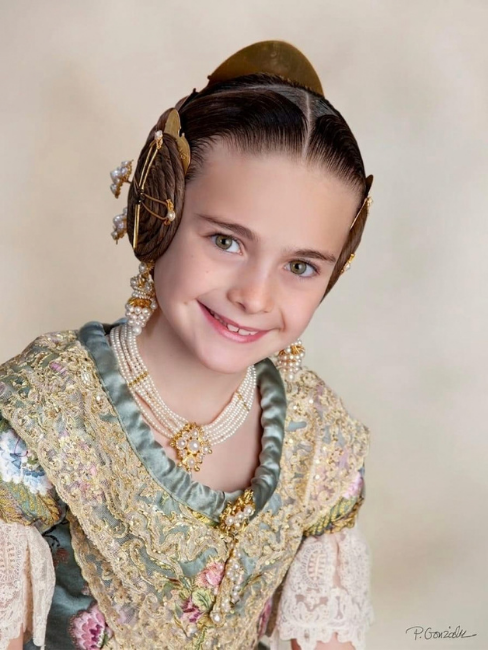 Julia Vyzcaino Fallera Major Infantil de VaLENCIA 2027
