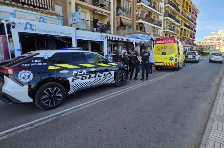  Una agent de la Policia Local d’Alboraia salva a una dona que s’asfixiava en Port Saplaya