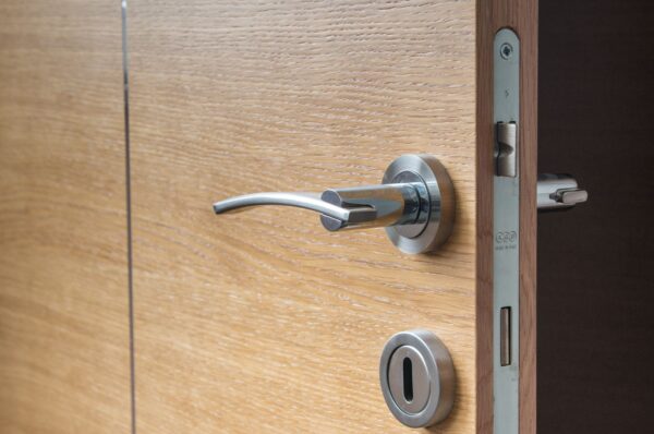 vivenda-habitatge-porta