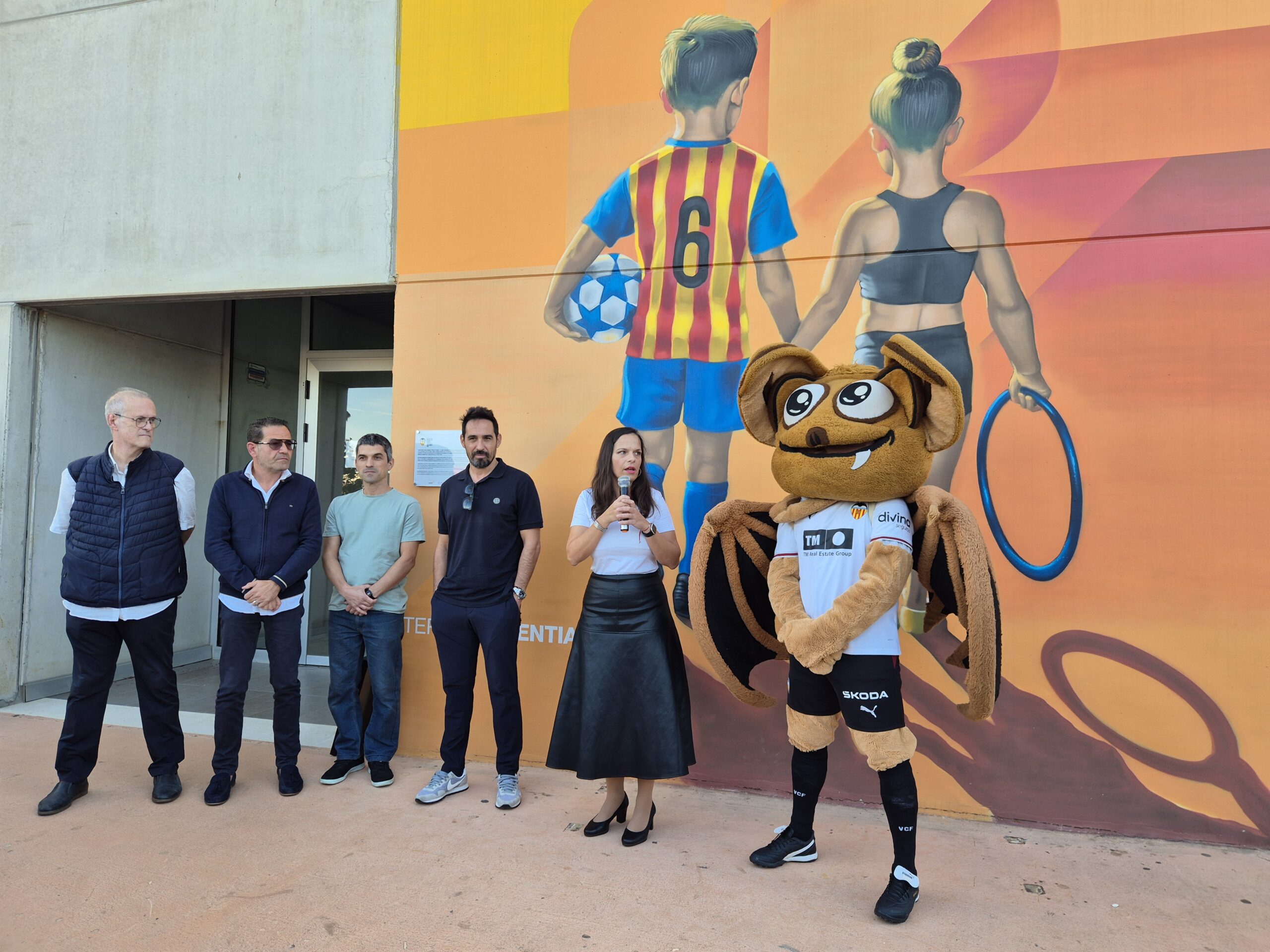 Sedaví presenta el mural de la IV Ruta de Arte Urbano VCF realizado por el artista local Javi Home Sedaví presenta el mural de la IV Ruta de Arte Urbano VCF realizado por el artista local Javi Home