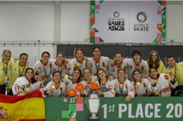 Blanca López, campiona del món d’hoquei línia amb la selecció espanyola