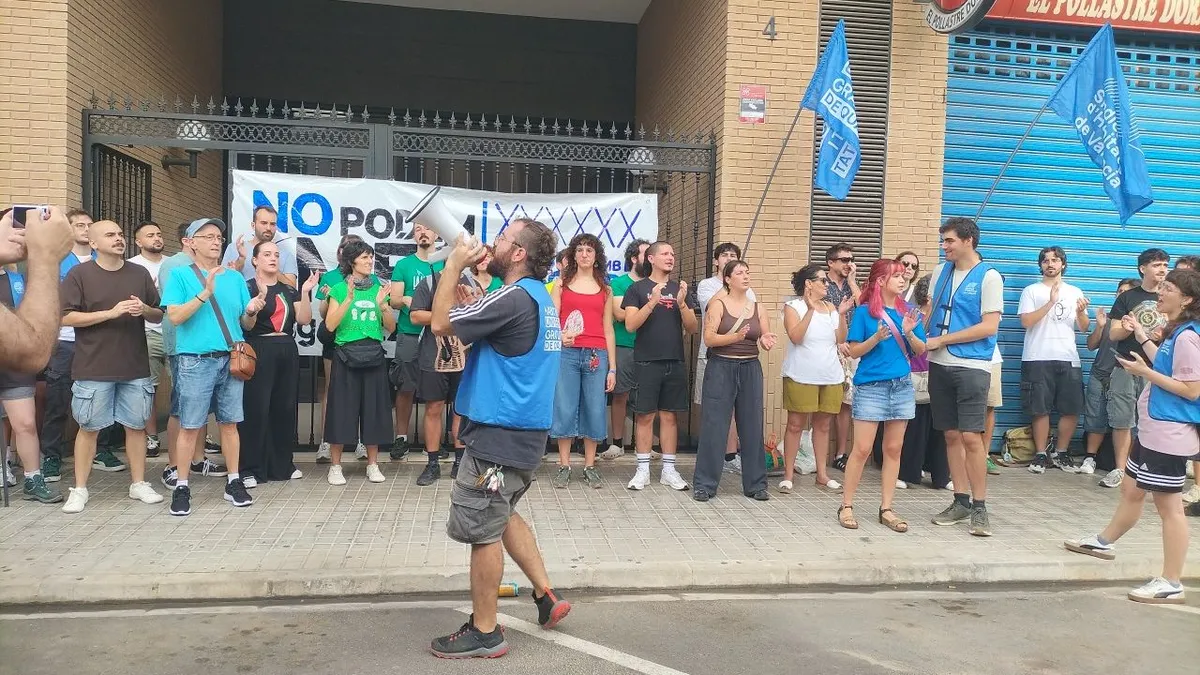 desnonament a Burjassot de l’investigador de la UV Daniel González